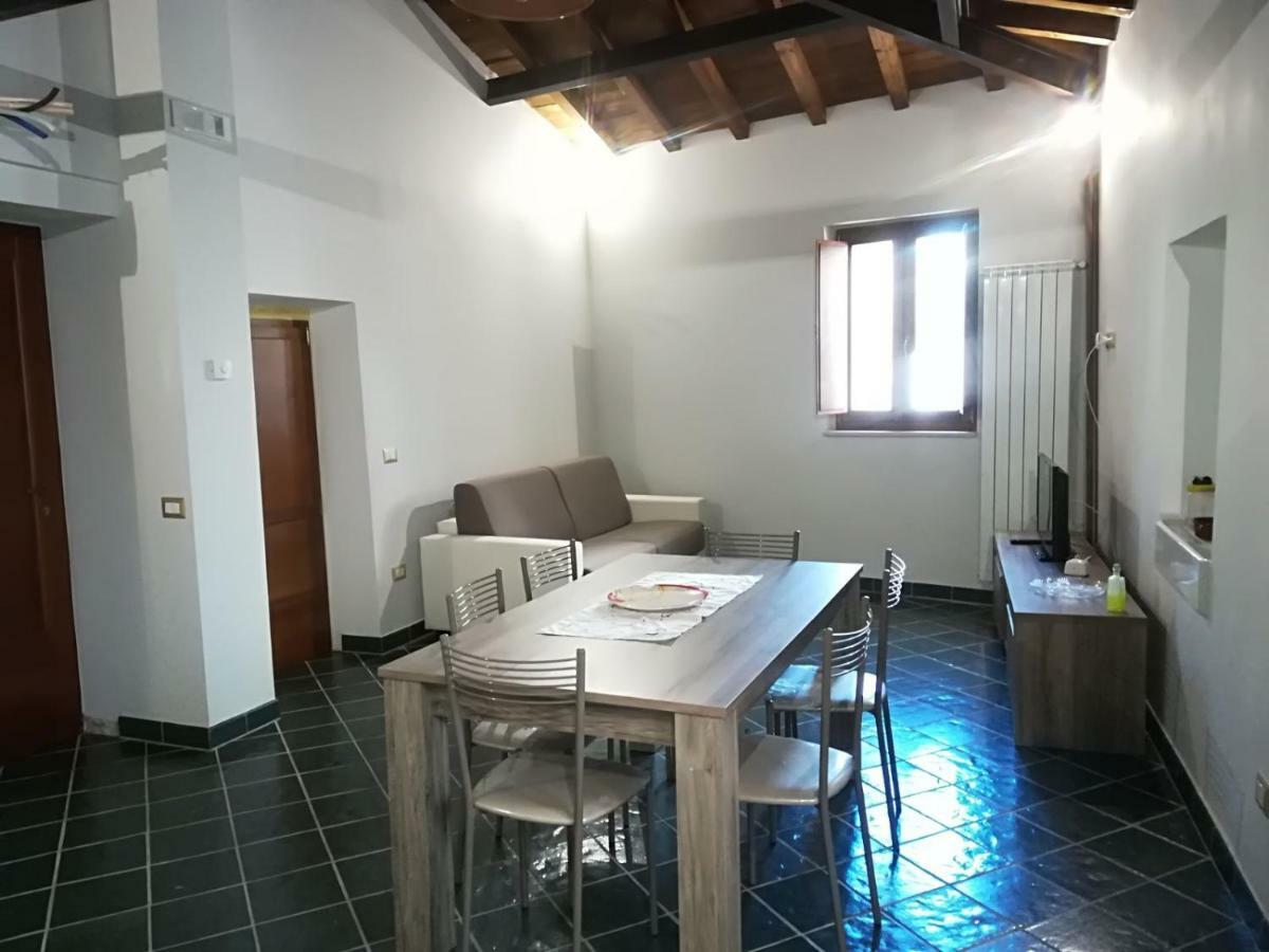 Casa Vacanza Centro Storico Fornelli Villa Exterior photo